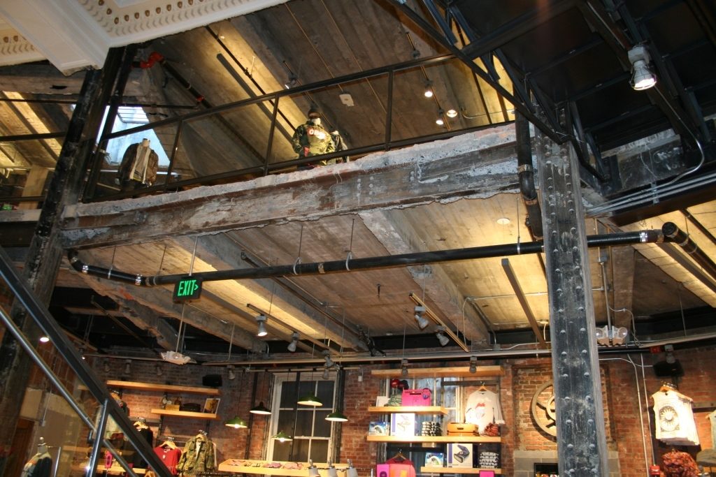 urban-outfitters-westfield-nj