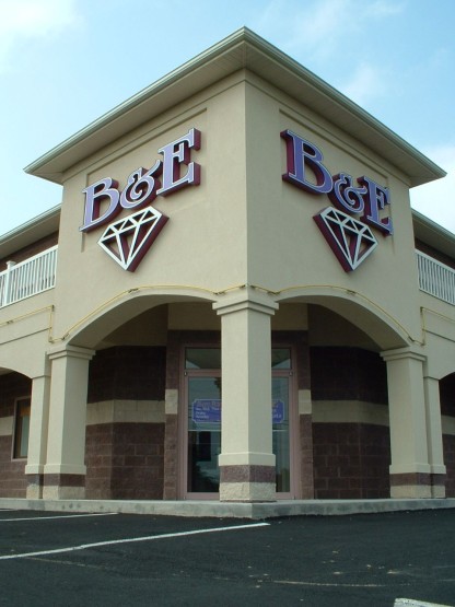 B & E Jewelers retail store in Southampton, PA
