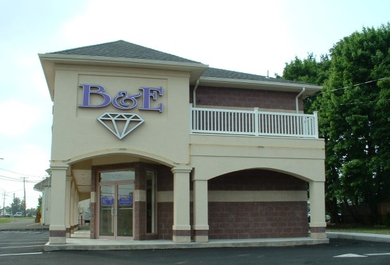 B & E Jewelers retail store in Southampton, PA